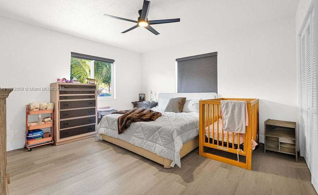 Small Image of 6501 SOUTH WEST 4TH ST, Miami Number 33