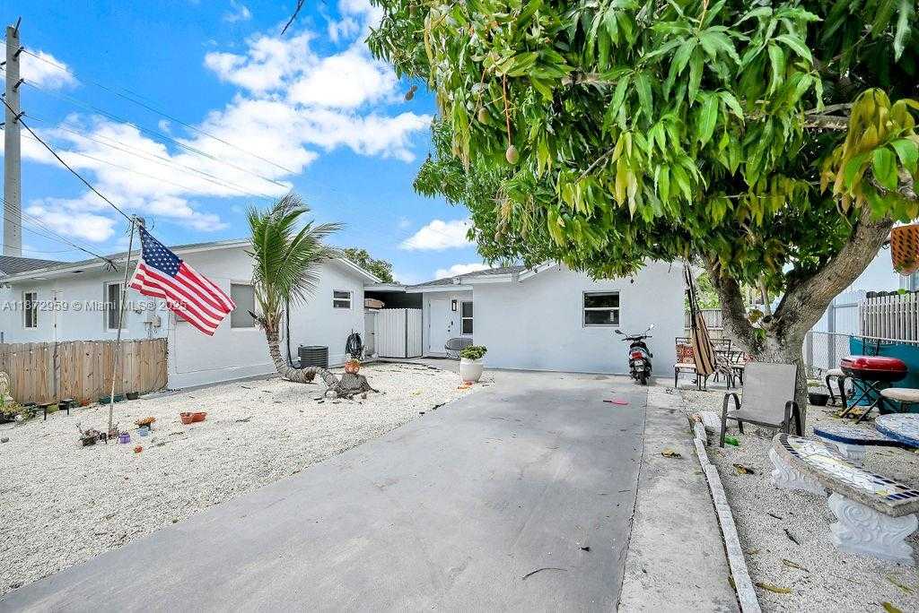 Small Image of 6501 SOUTH WEST 4TH ST, Miami Number 35