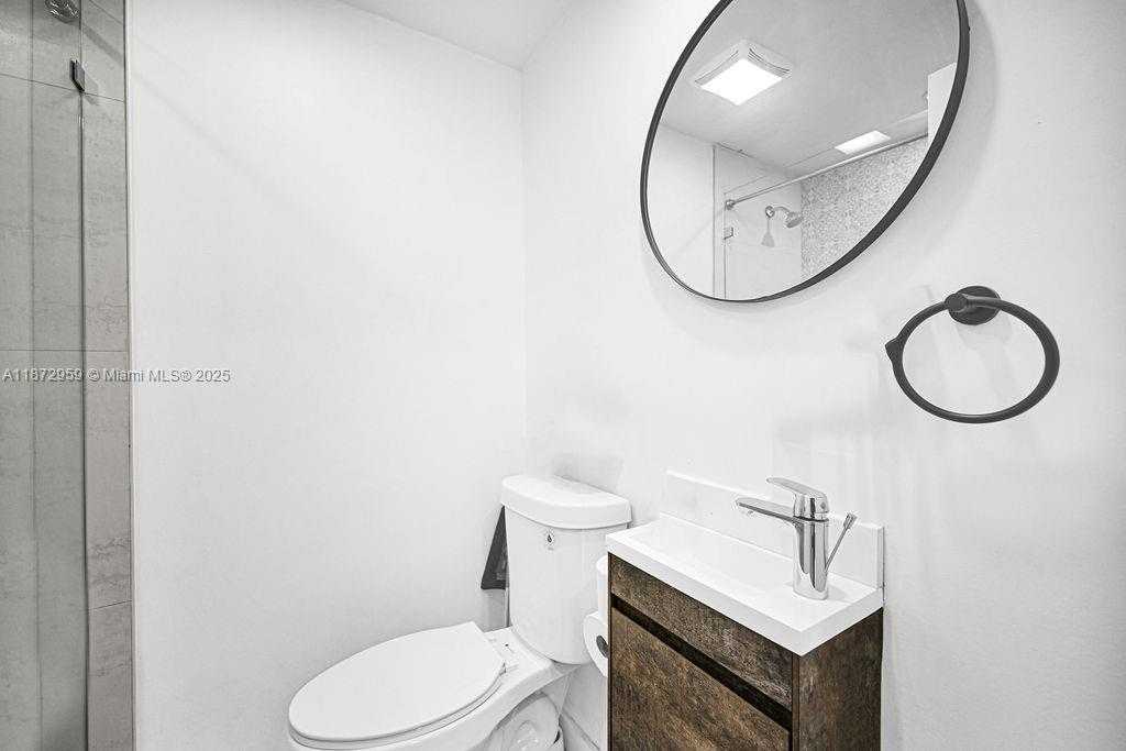 Small Image of 6501 SOUTH WEST 4TH ST, Miami Number 44