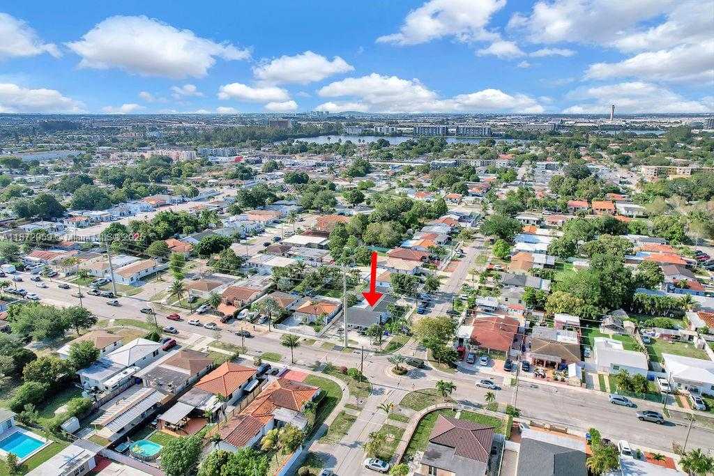 Small Image of 6501 SOUTH WEST 4TH ST, Miami Number 53
