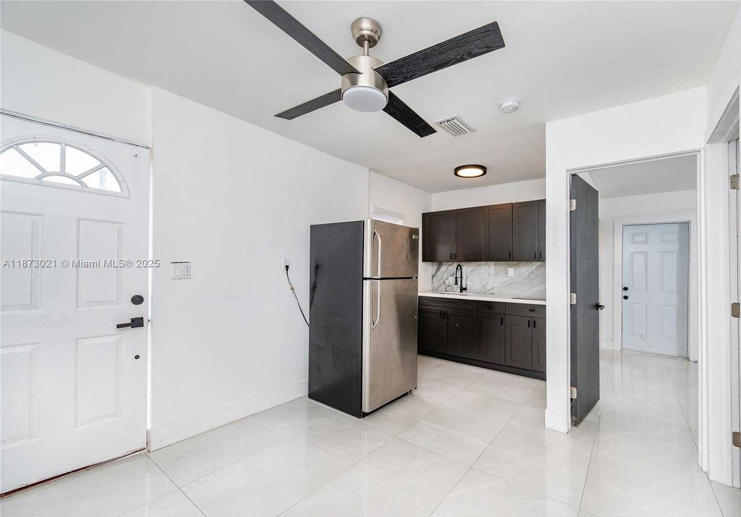 Small Image of 1946 NORTH WEST 49TH ST, Miami Number 22