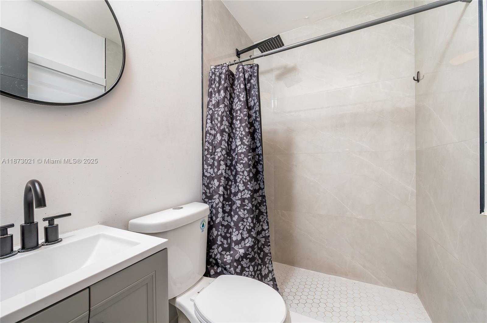 Small Image of 1946 NORTH WEST 49TH ST, Miami Number 29