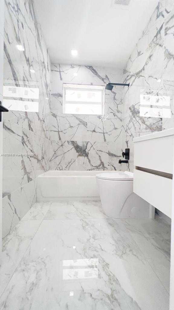 Small Image of 1013 NORTH WEST 1ST AVE, Hallandale Beach Number 13