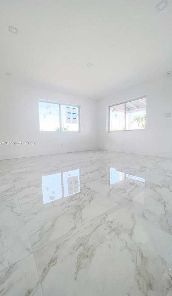 Small Image of 1013 NORTH WEST 1ST AVE, Hallandale Beach Number 20