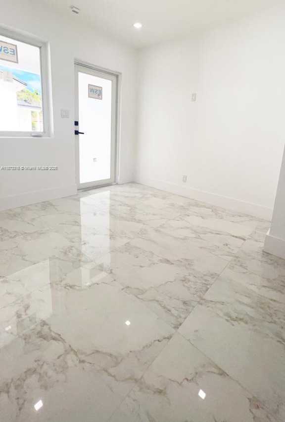 Small Image of 1013 NORTH WEST 1ST AVE, Hallandale Beach Number 7