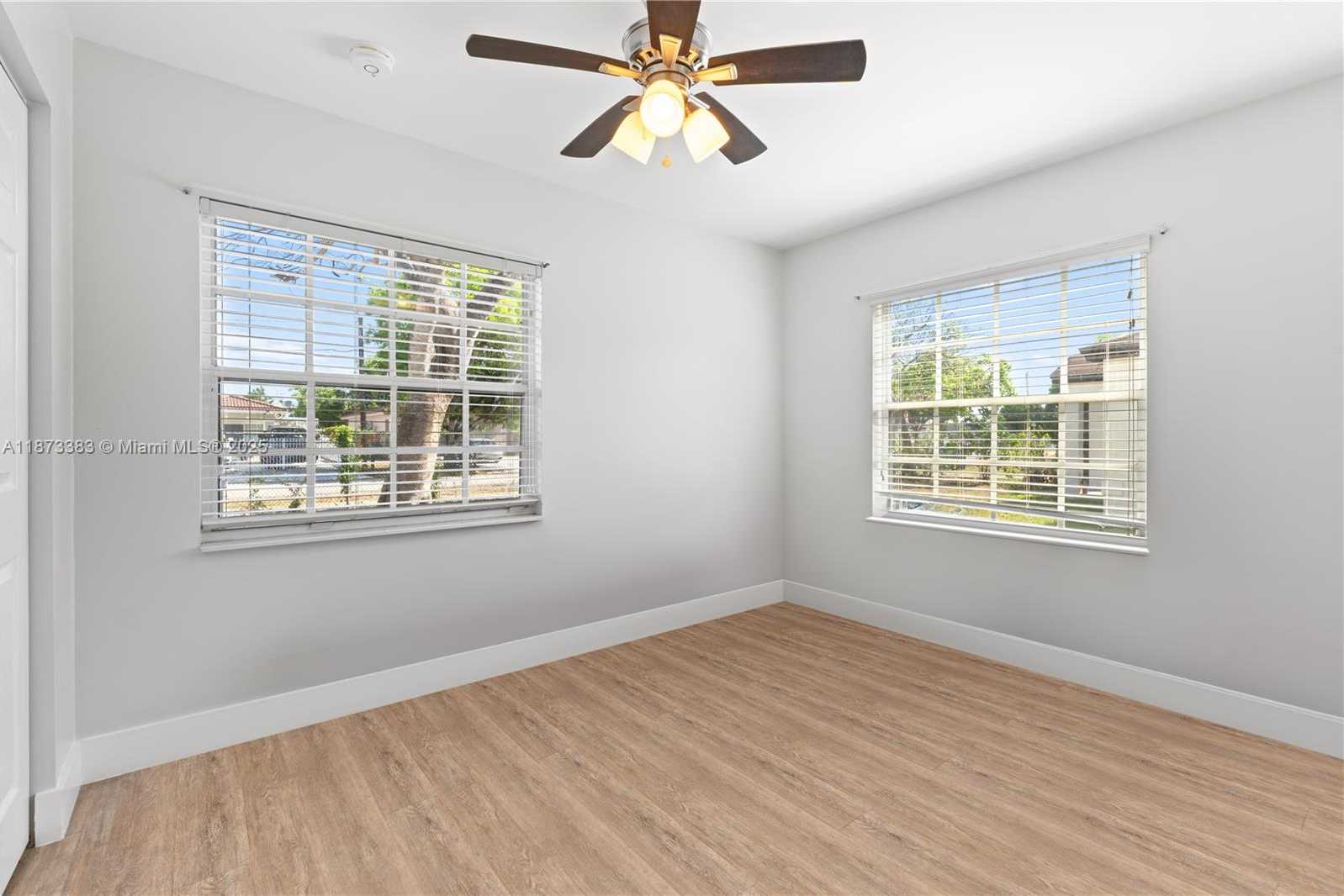 Small Image of 10634 SOUTH WEST 182ND ST #2, Miami Number 6