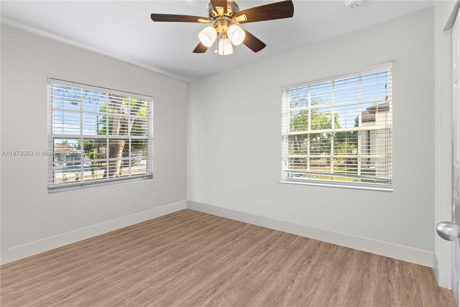 Small Image of 10634 SOUTH WEST 182ND ST #2, Miami Number 8