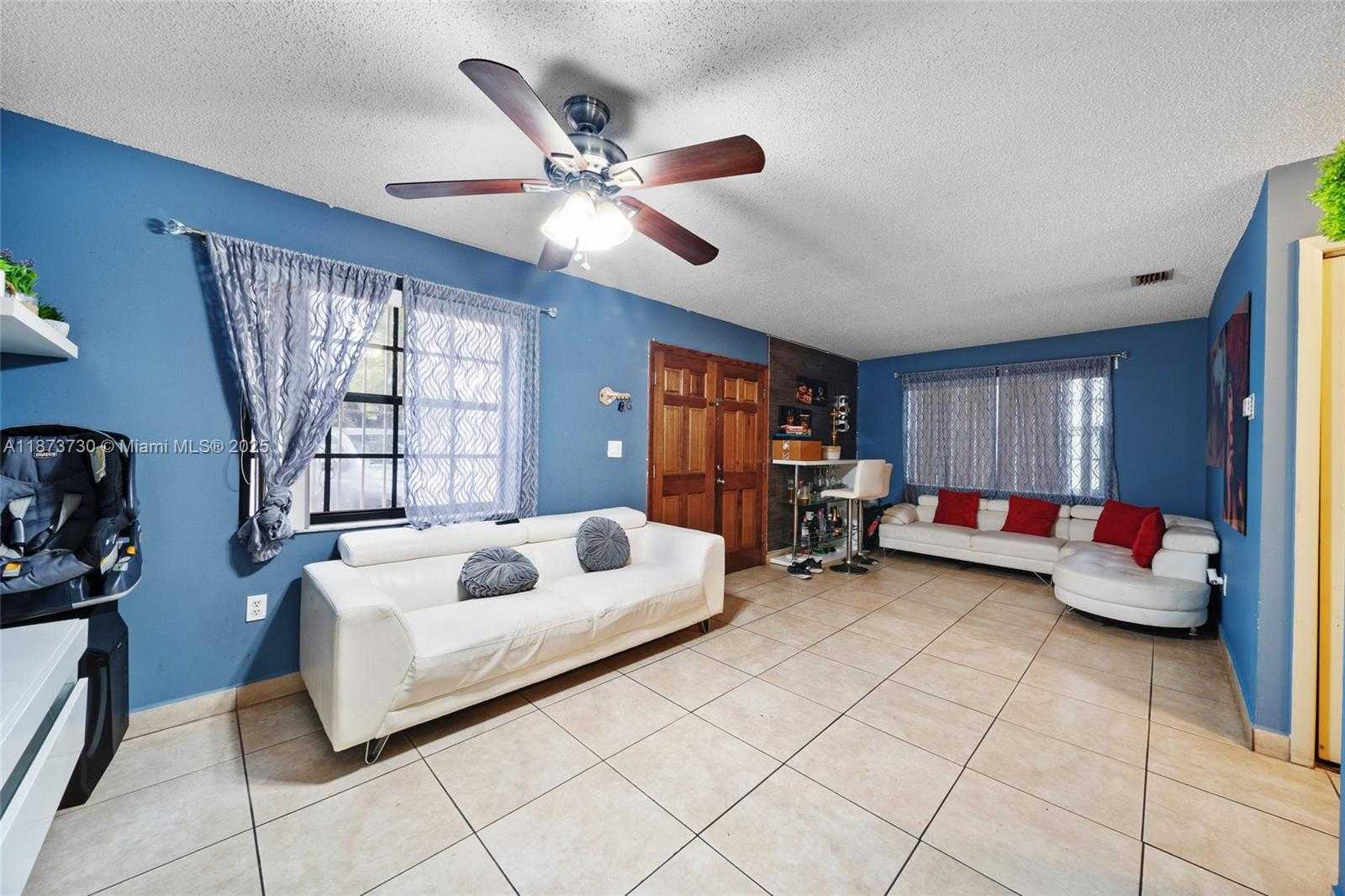 Small Image of 2500 SOUTH WEST 11TH ST, Miami Number 27