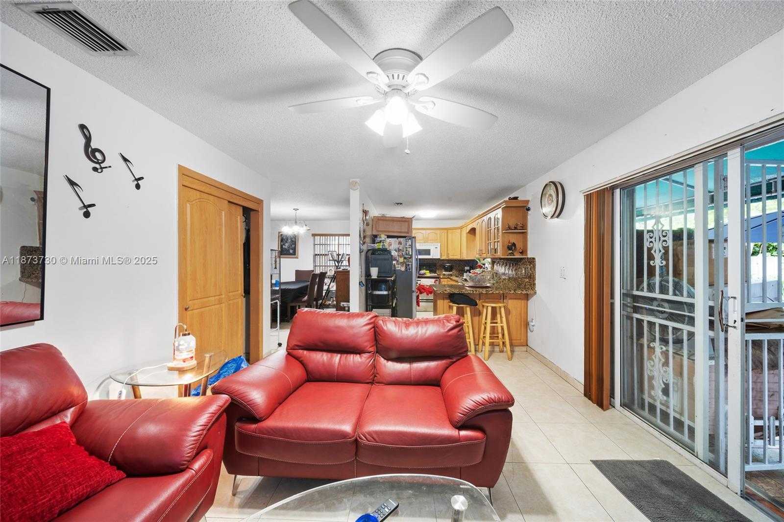 Small Image of 2500 SOUTH WEST 11TH ST, Miami Number 38