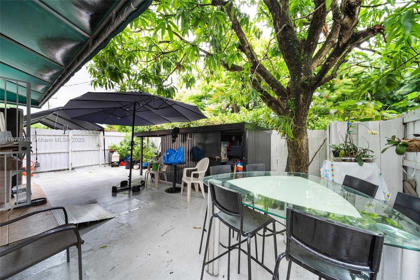 Small Image of 2500 SOUTH WEST 11TH ST, Miami Number 6