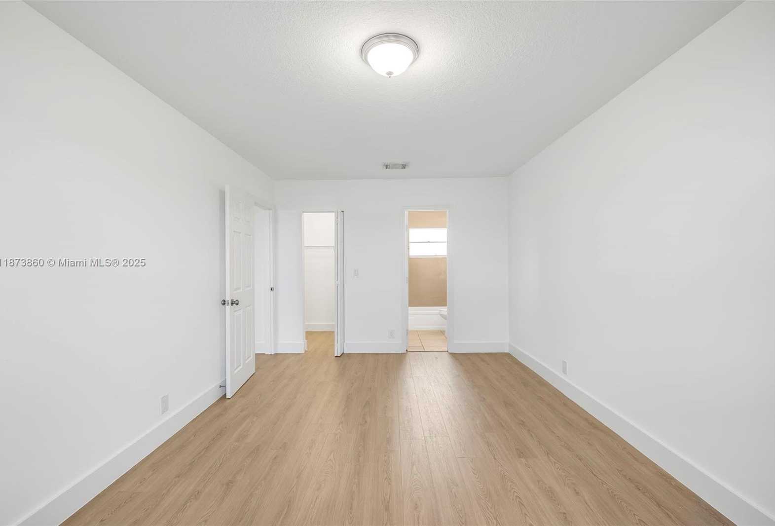 Small Image of 2033 DEWEY ST, Hollywood Number 32