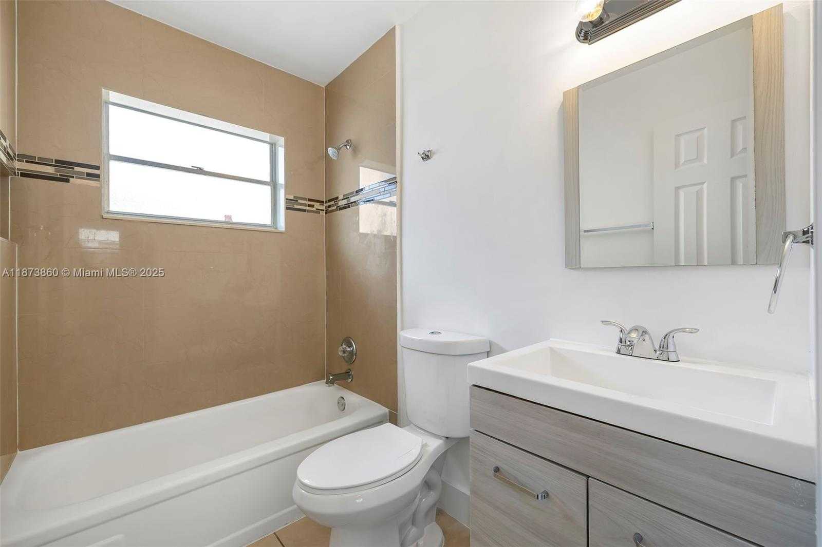 Small Image of 2033 DEWEY ST, Hollywood Number 34