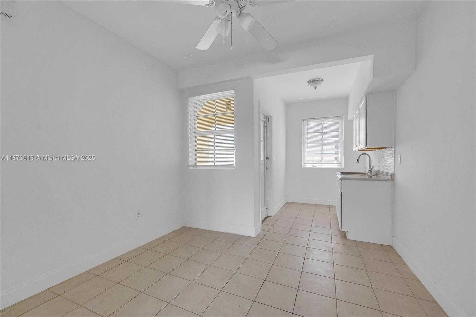 Small Image of 1124 PENNSYLVANIA AVE, Miami Beach Number 24