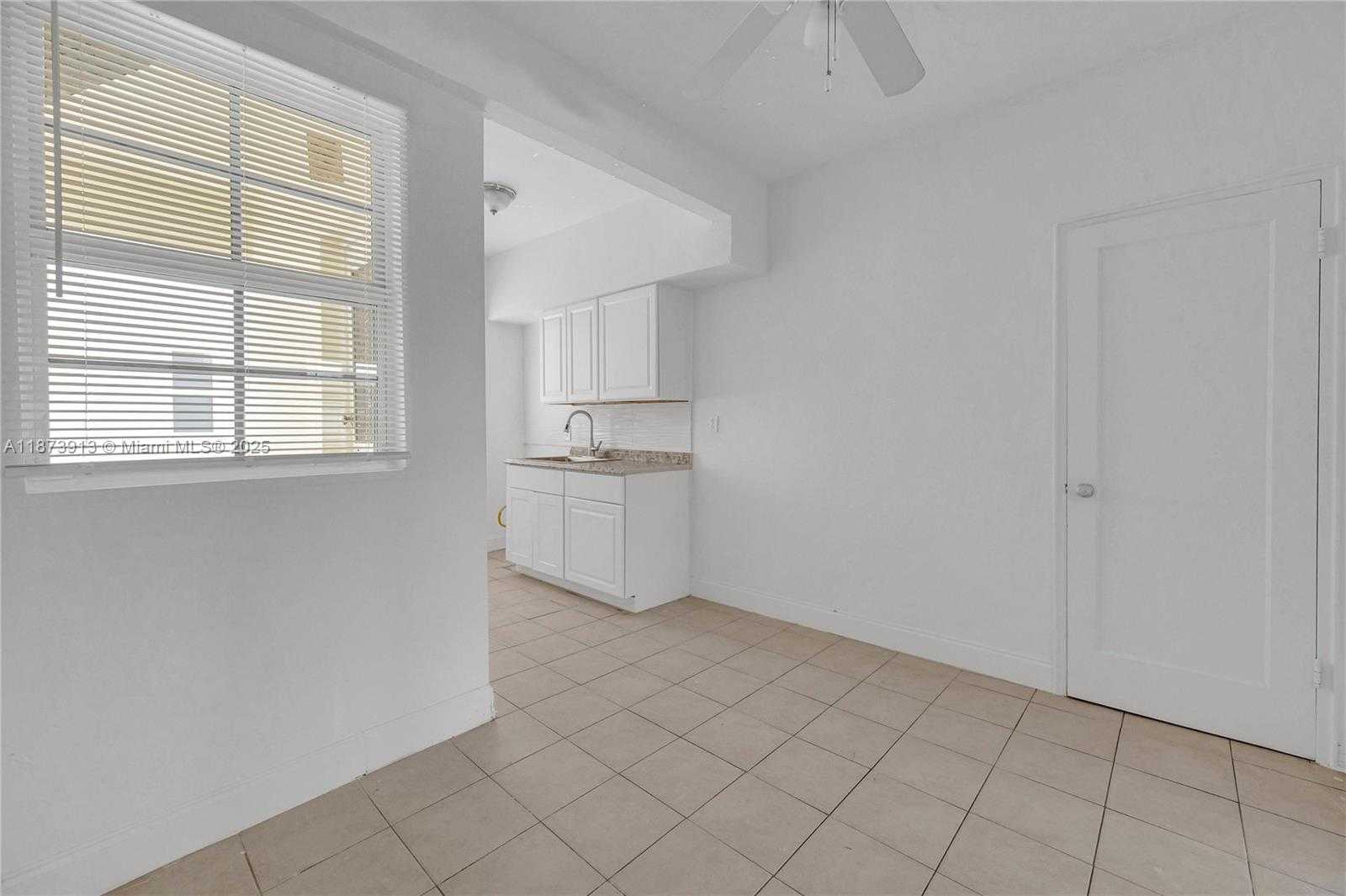Small Image of 1124 PENNSYLVANIA AVE, Miami Beach Number 25