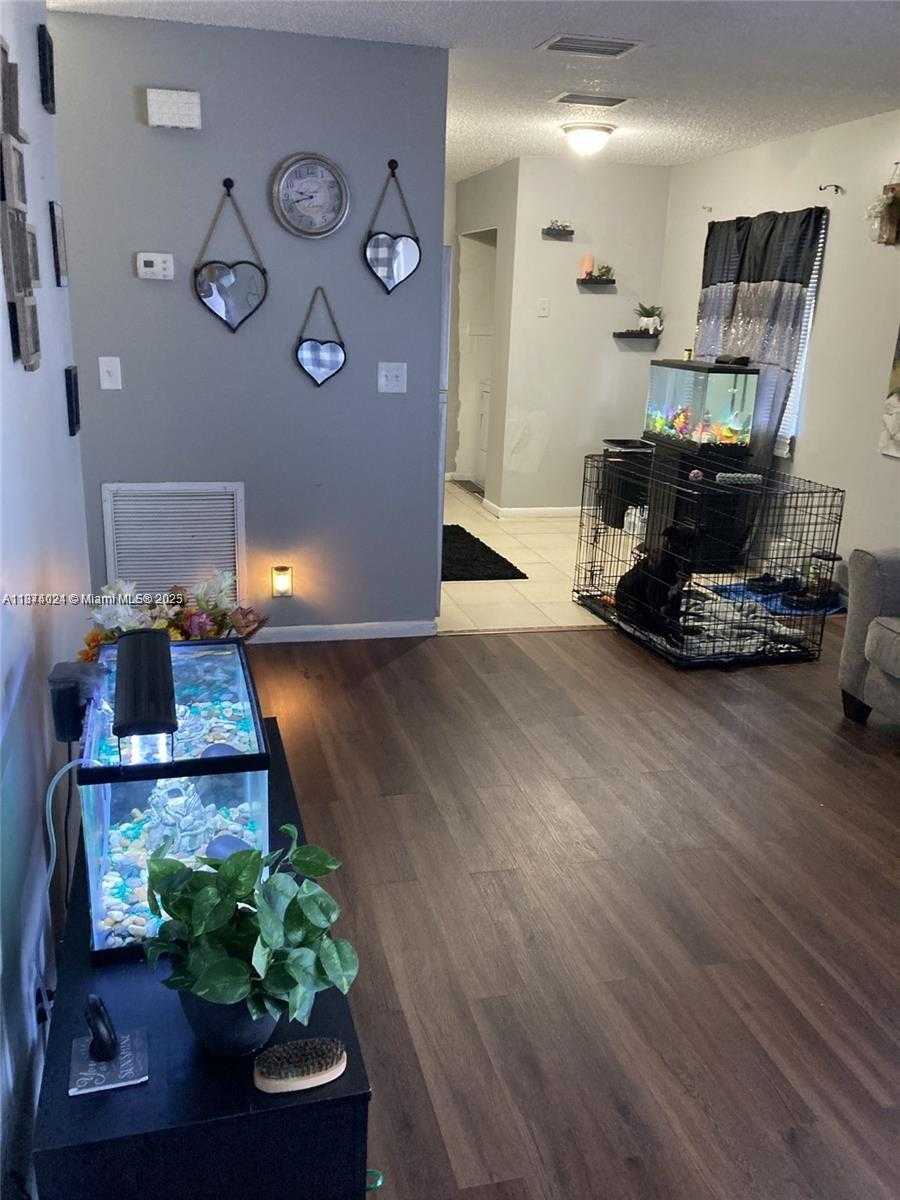 Small Image of 6132 SOUTH WEST 39TH ST #2, Miramar Number 10