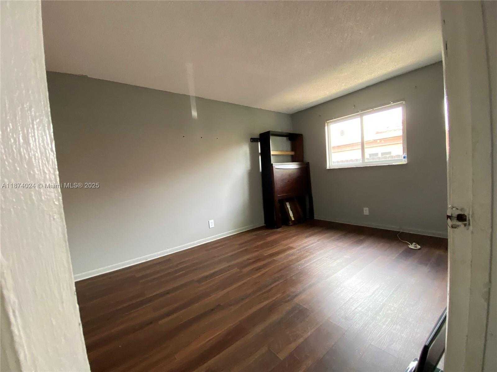 Small Image of 6132 SOUTH WEST 39TH ST #2, Miramar Number 17