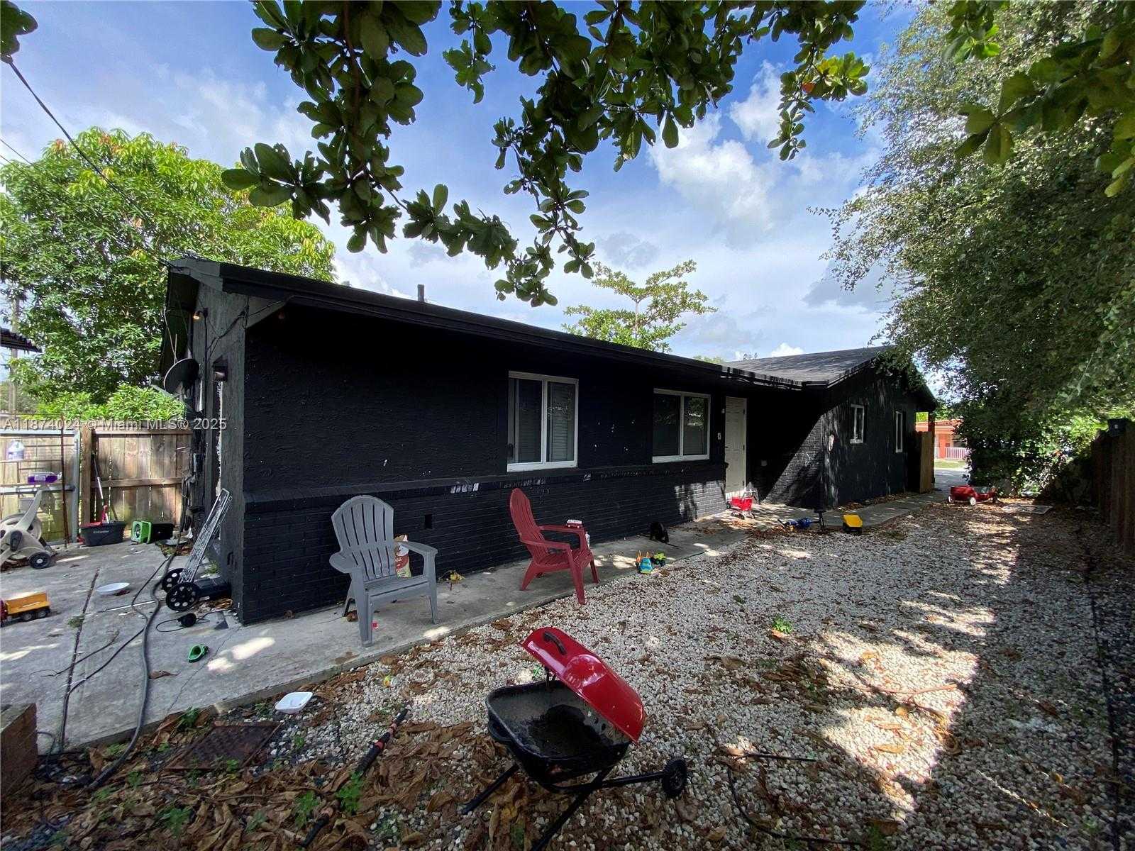 Small Image of 6132 SOUTH WEST 39TH ST #2, Miramar Number 7