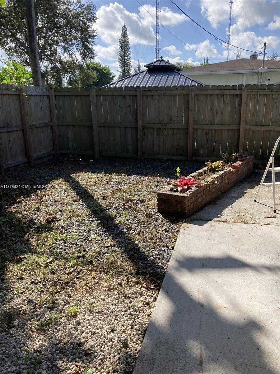 Small Image of 6132 SOUTH WEST 39TH ST #2, Miramar Number 8