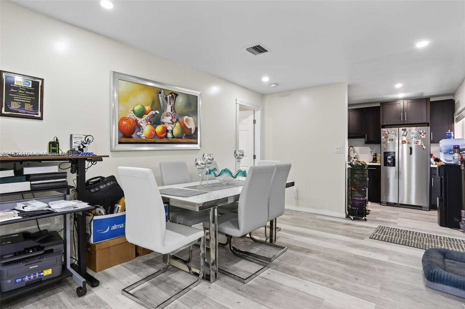Small Image of 920 SOUTH WEST 30TH ST #3, Fort Lauderdale Number 26