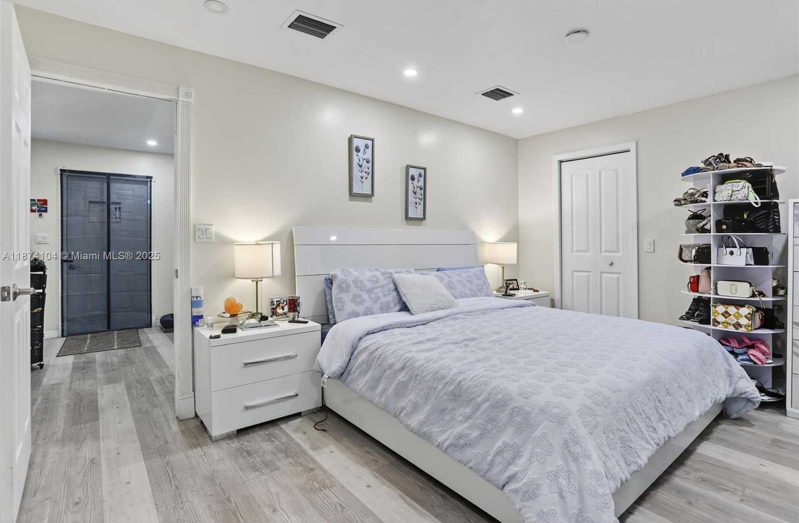 Small Image of 920 SOUTH WEST 30TH ST #3, Fort Lauderdale Number 32