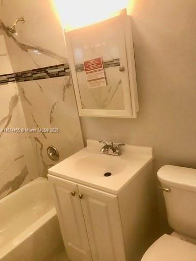 Small Image of 1570 NORTH EAST 130TH ST, North Miami Number 4