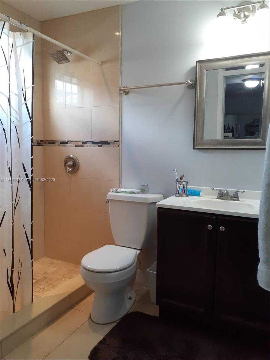 Small Image of 9360 SOUTH WEST 37TH ST #3, Miami Number 8