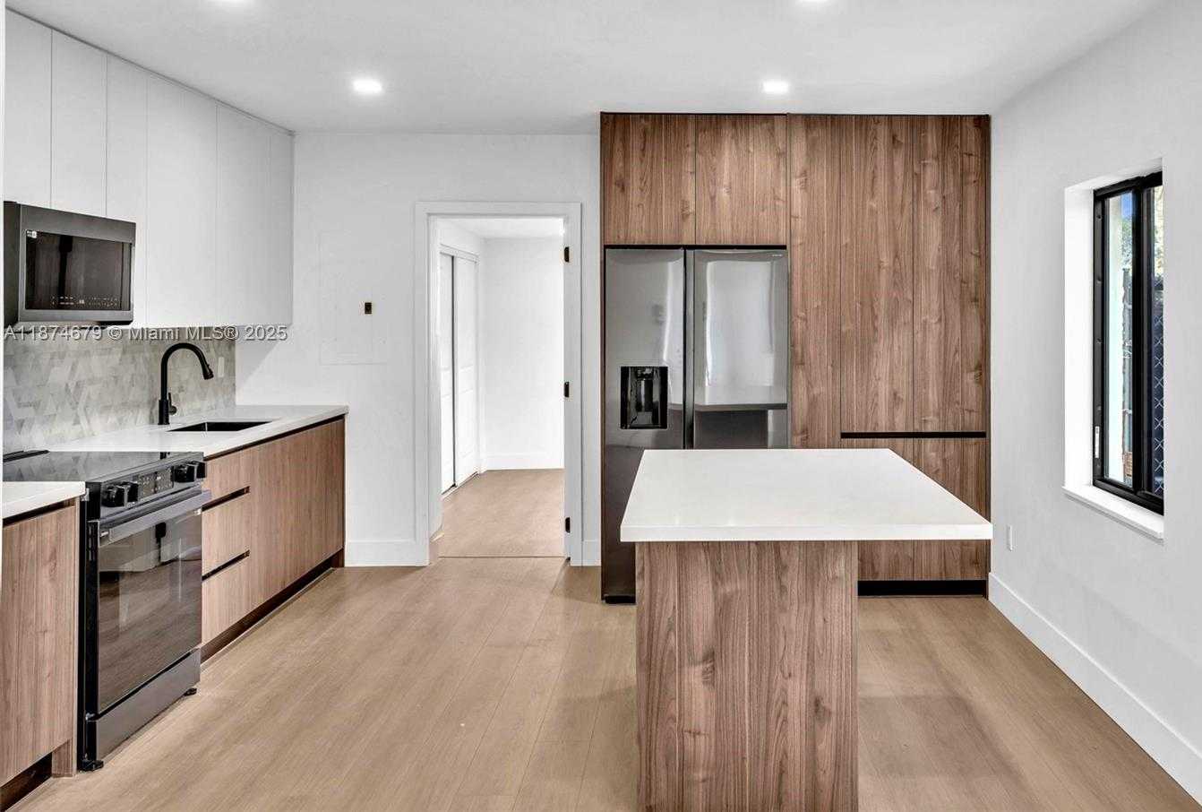 Small Image of 1123 NORTH EAST 1ST AVE #2, Fort Lauderdale Number 14