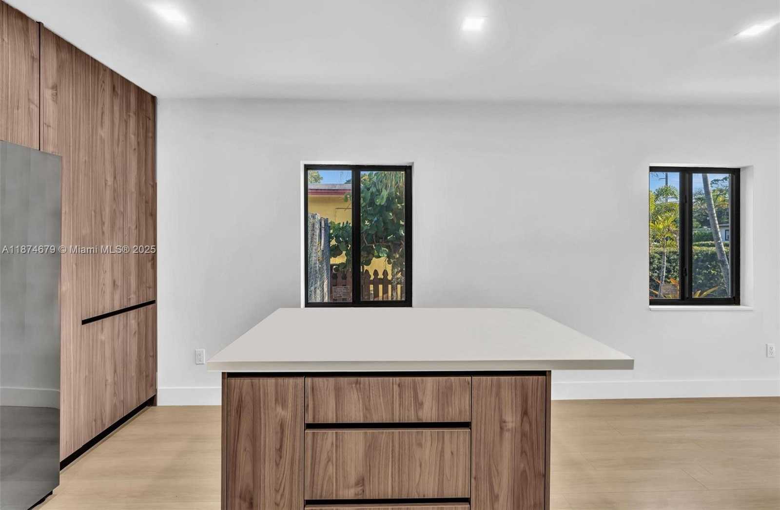 Small Image of 1123 NORTH EAST 1ST AVE #2, Fort Lauderdale Number 15