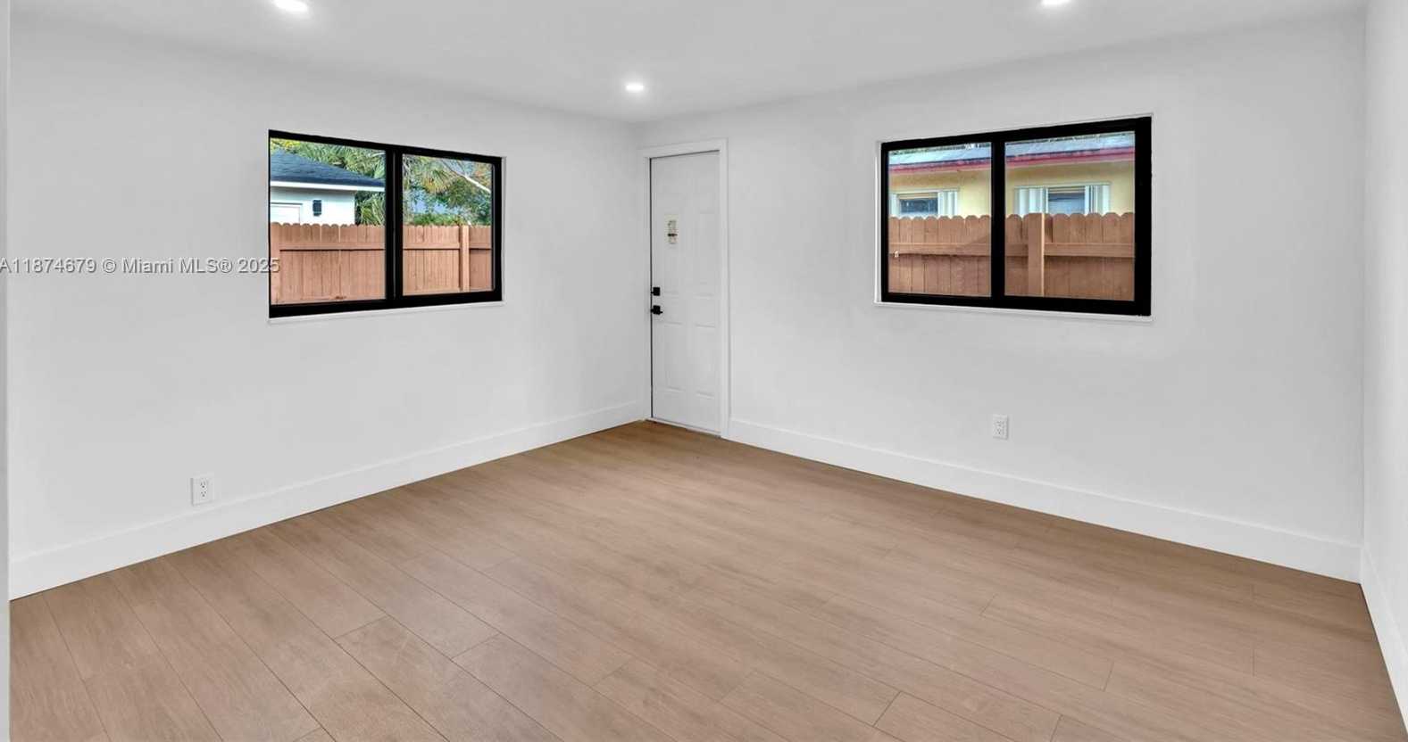 Small Image of 1123 NORTH EAST 1ST AVE #2, Fort Lauderdale Number 22