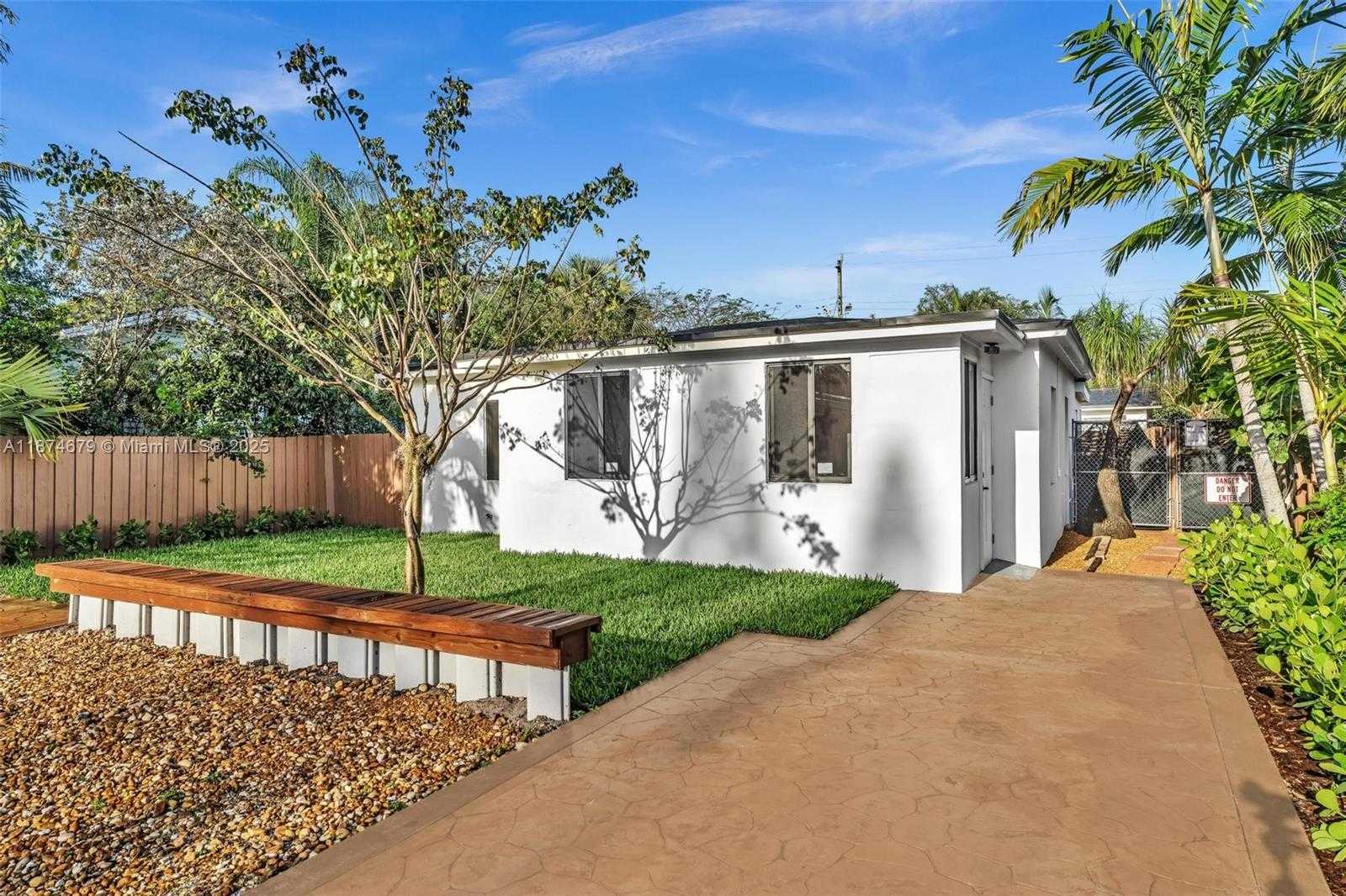 Small Image of 1123 NORTH EAST 1ST AVE #2, Fort Lauderdale Number 6
