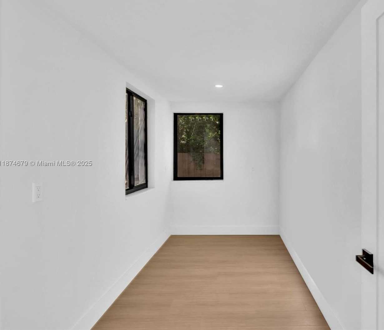 Small Image of 1123 NORTH EAST 1ST AVE #2, Fort Lauderdale Number 9