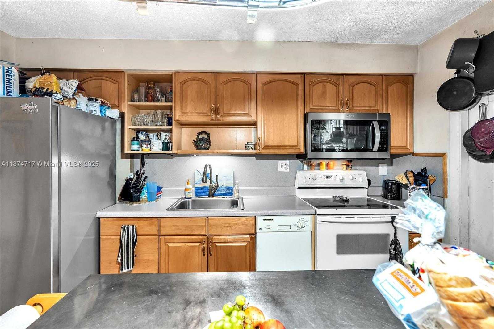 Small Image of 312 SOUTH WEST 9TH ST, Fort Lauderdale Number 22