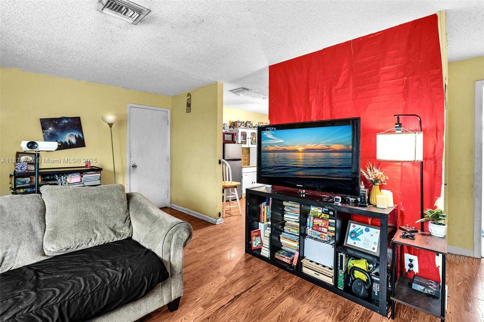 Small Image of 312 SOUTH WEST 9TH ST, Fort Lauderdale Number 38