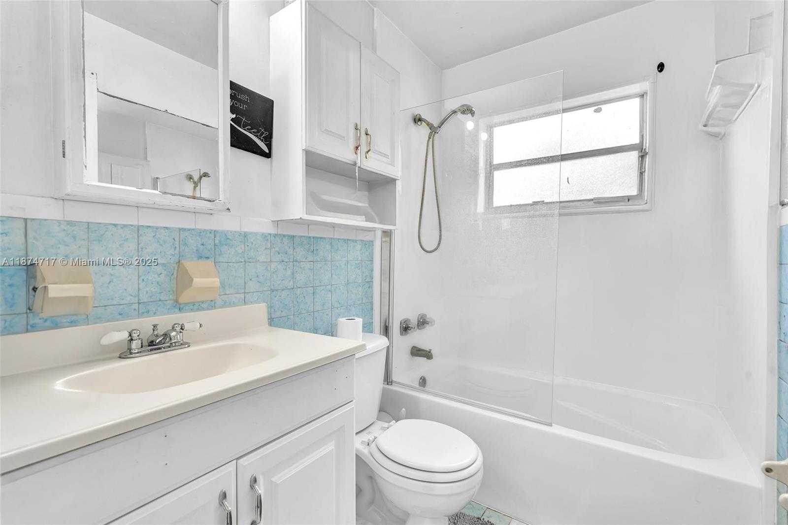 Small Image of 312 SOUTH WEST 9TH ST, Fort Lauderdale Number 53