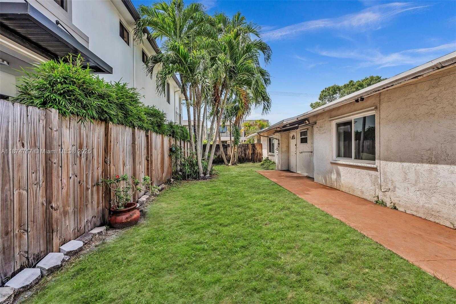 Small Image of 312 SOUTH WEST 9TH ST, Fort Lauderdale Number 6