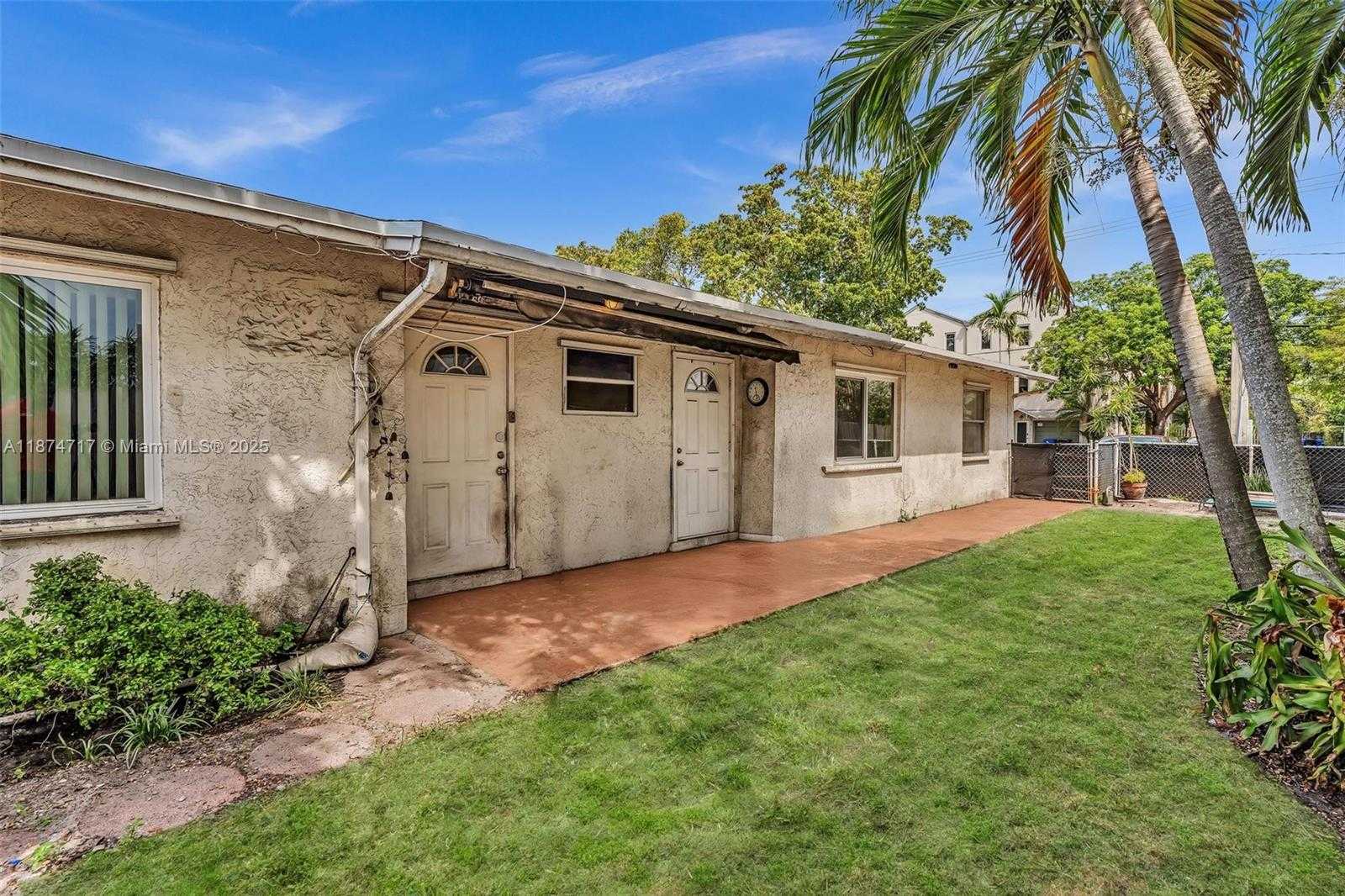 Small Image of 312 SOUTH WEST 9TH ST, Fort Lauderdale Number 8