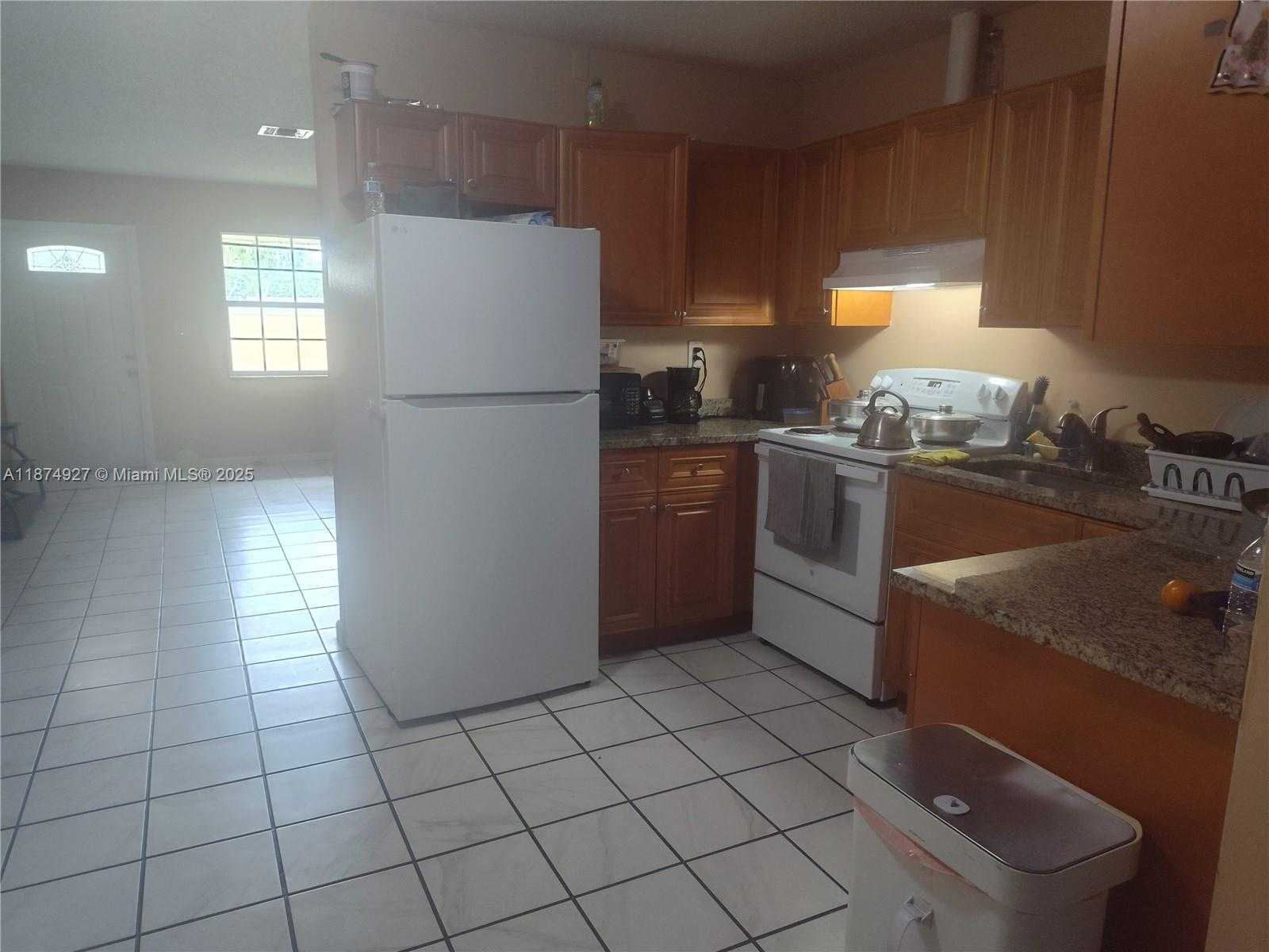 Small Image of 1938 NORTH EAST 47TH ST, Pompano Beach Number 8