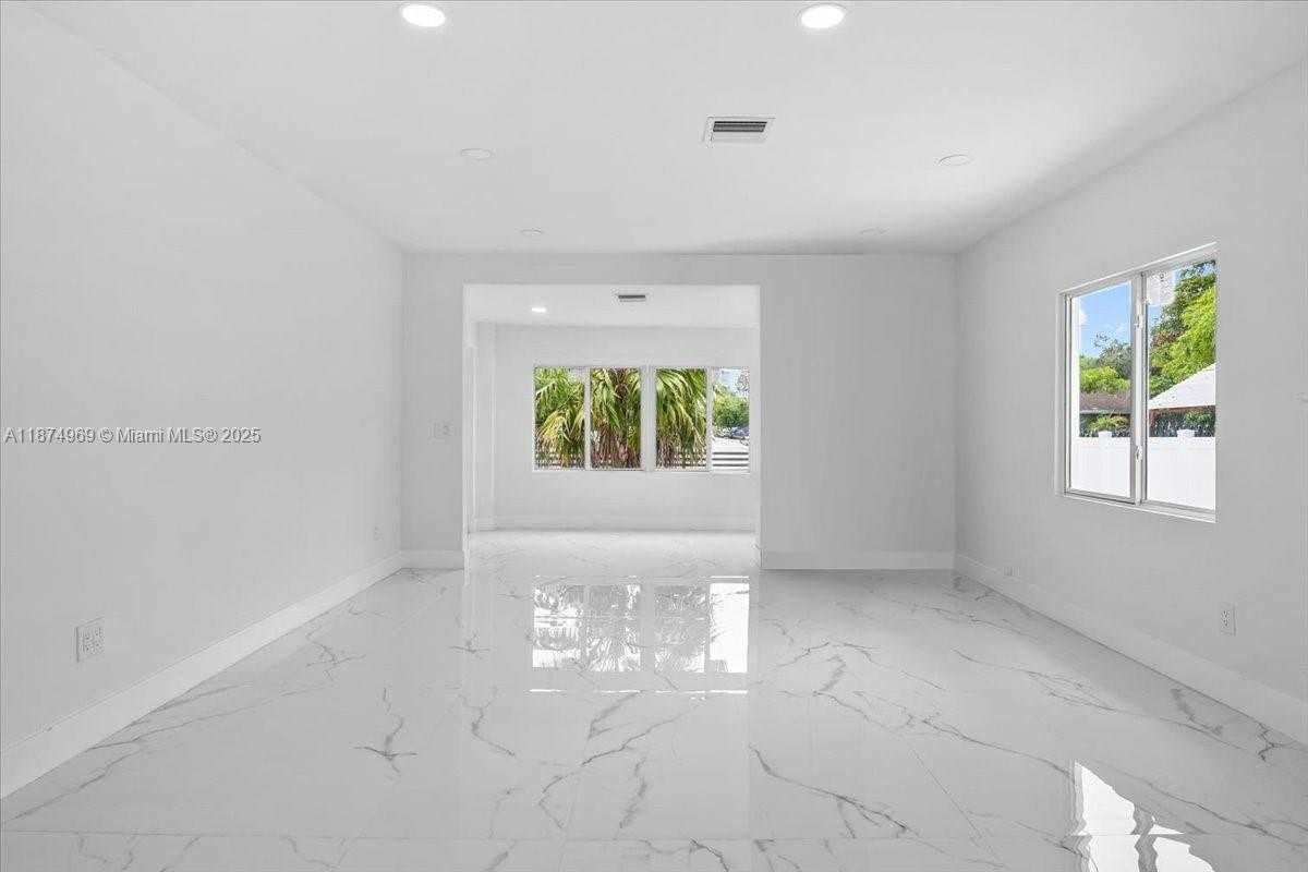 Small Image of 3389 NORTH WEST 14TH AVE #2, Miami Number 7