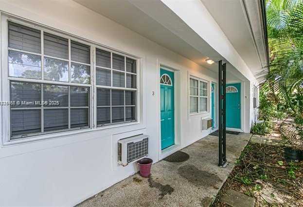 Small Image of 1717 NORTH EAST 12TH ST #6, Fort Lauderdale Number 10
