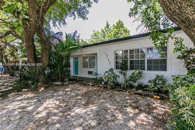 Small Image of 1717 NORTH EAST 12TH ST #6, Fort Lauderdale Number 21