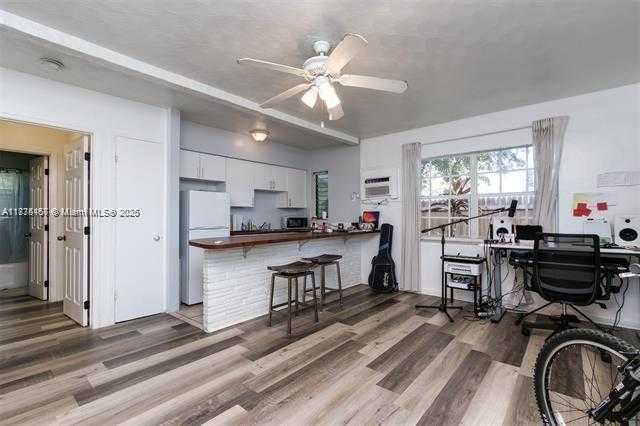 Small Image of 1717 NORTH EAST 12TH ST #6, Fort Lauderdale Number 26