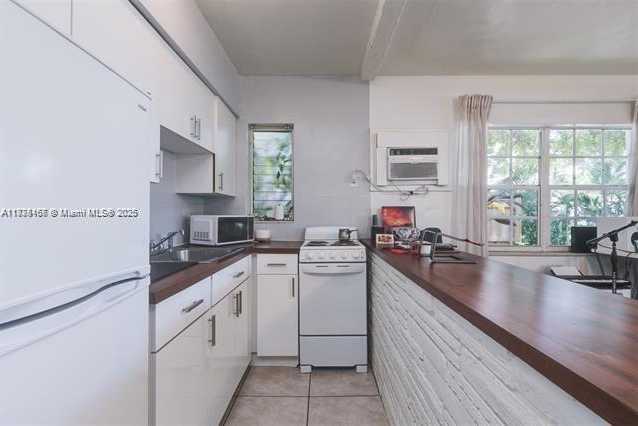 Small Image of 1717 NORTH EAST 12TH ST #6, Fort Lauderdale Number 29