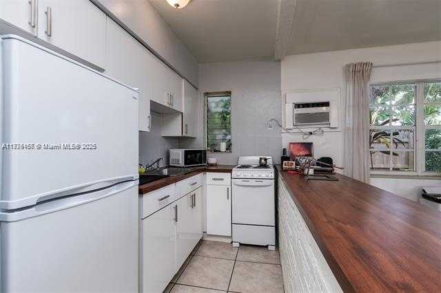 Small Image of 1717 NORTH EAST 12TH ST #6, Fort Lauderdale Number 6