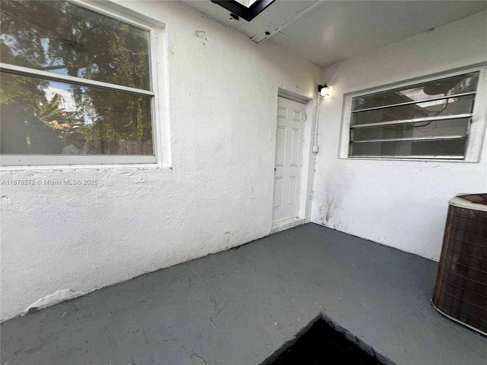 Small Image of 1601 NORTH WEST 50TH ST #2, Miami Number 17
