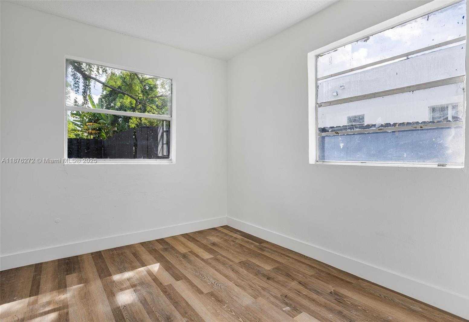 Small Image of 1601 NORTH WEST 50TH ST #2, Miami Number 48