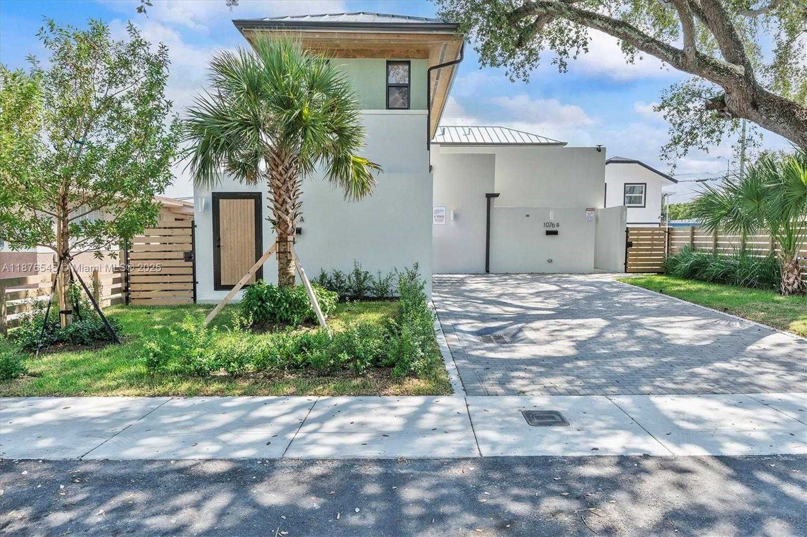 Small Image of 1076 NW 55th St, Miami, FL 33127, USA Number 2