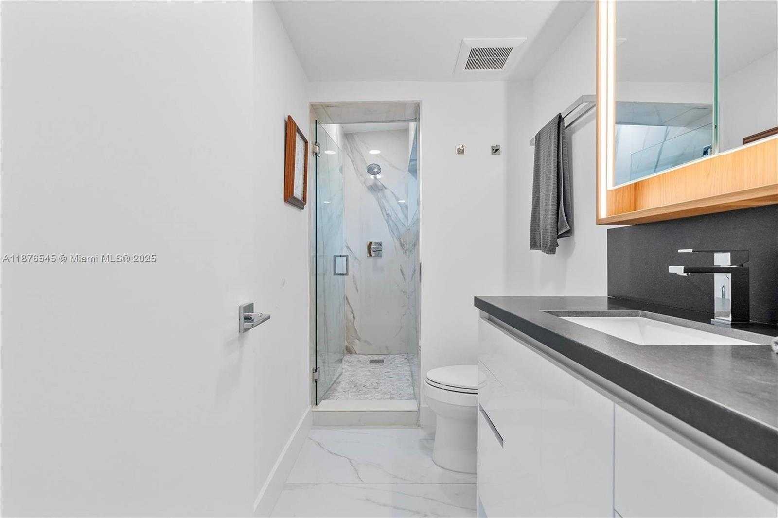 Small Image of 1076 NW 55th St, Miami, FL 33127, USA Number 32