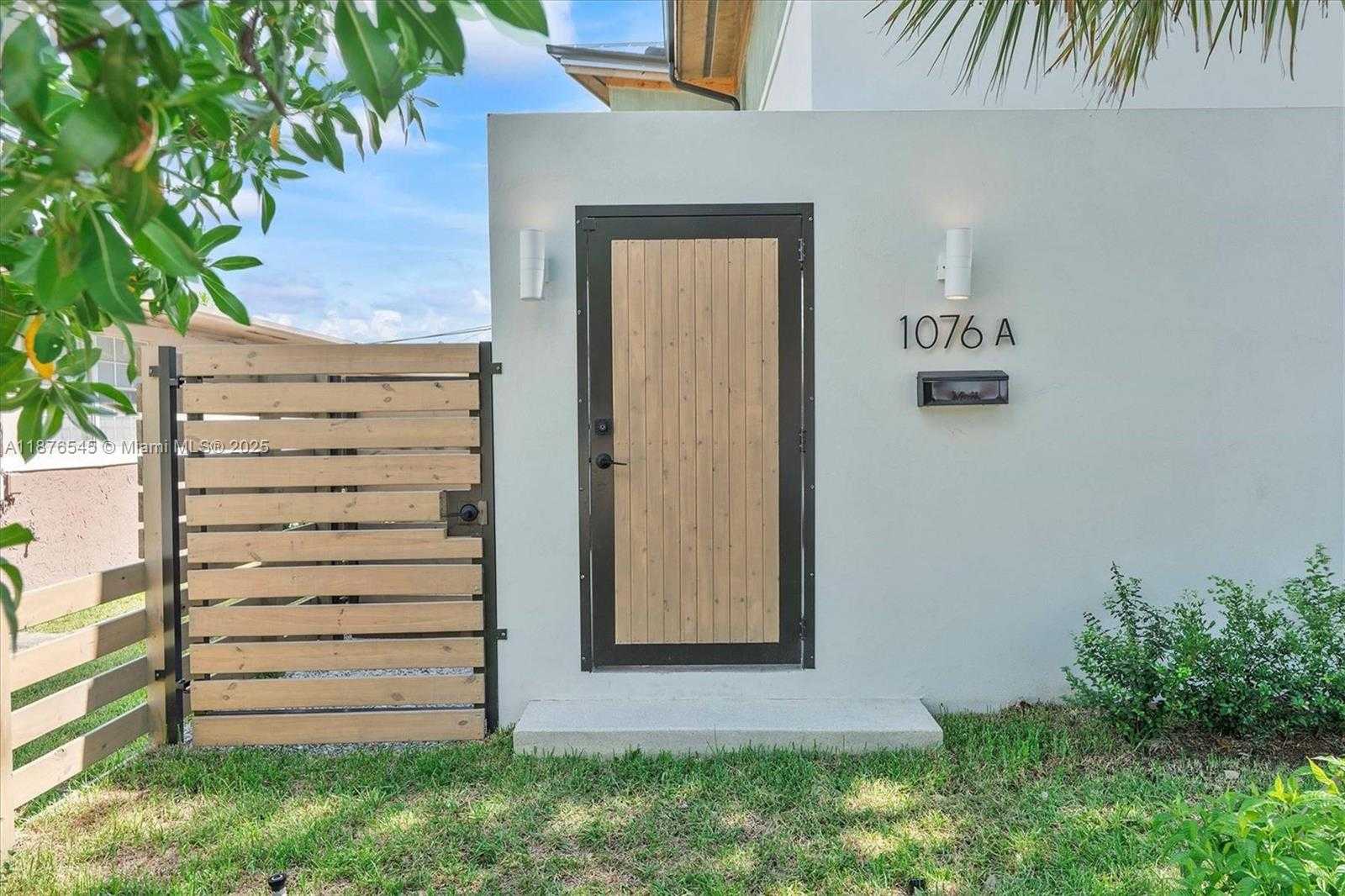 Small Image of 1076 NW 55th St, Miami, FL 33127, USA Number 5