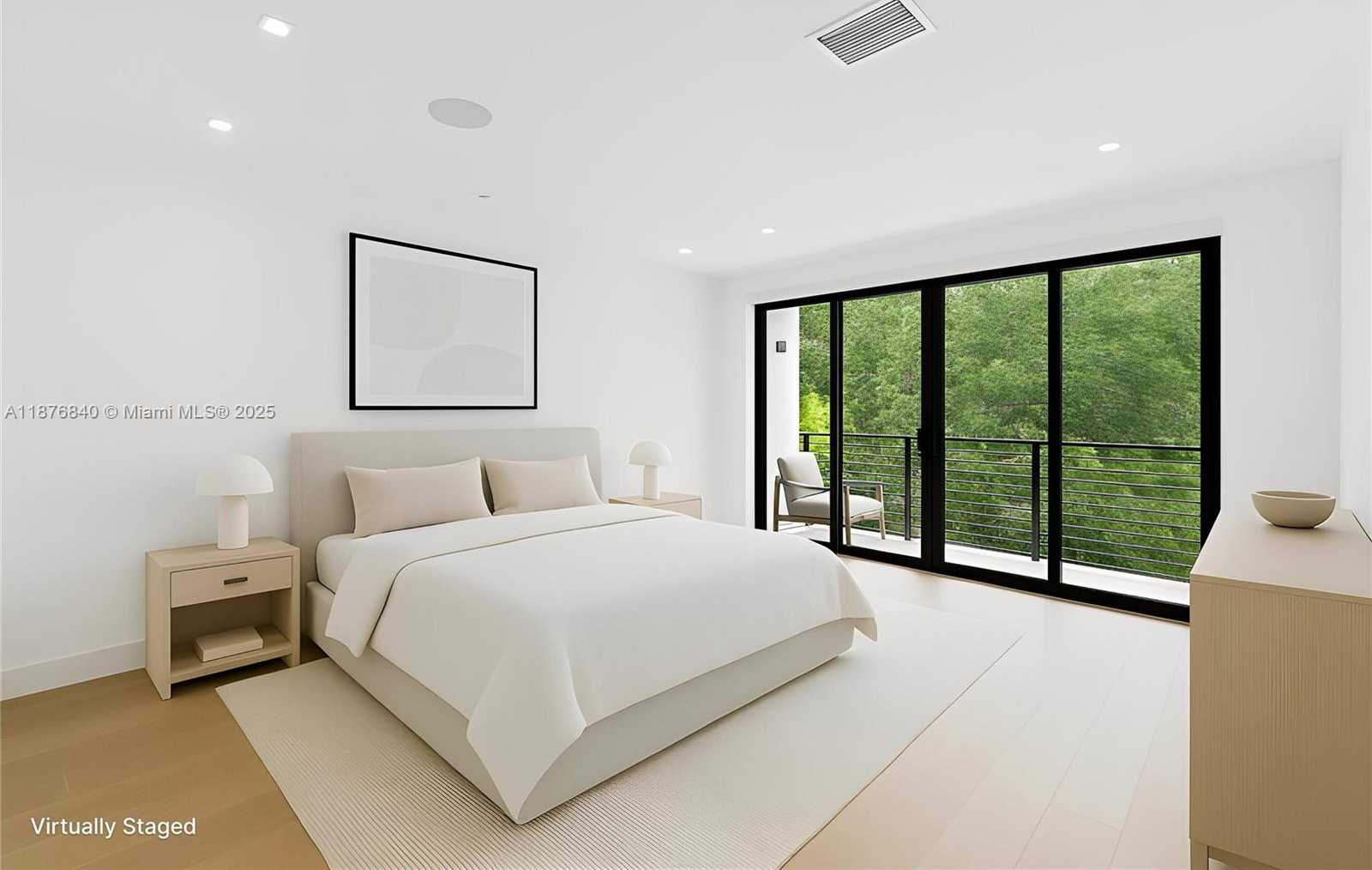 Small Image of 3130 PLAZA ST #2, Miami Number 12