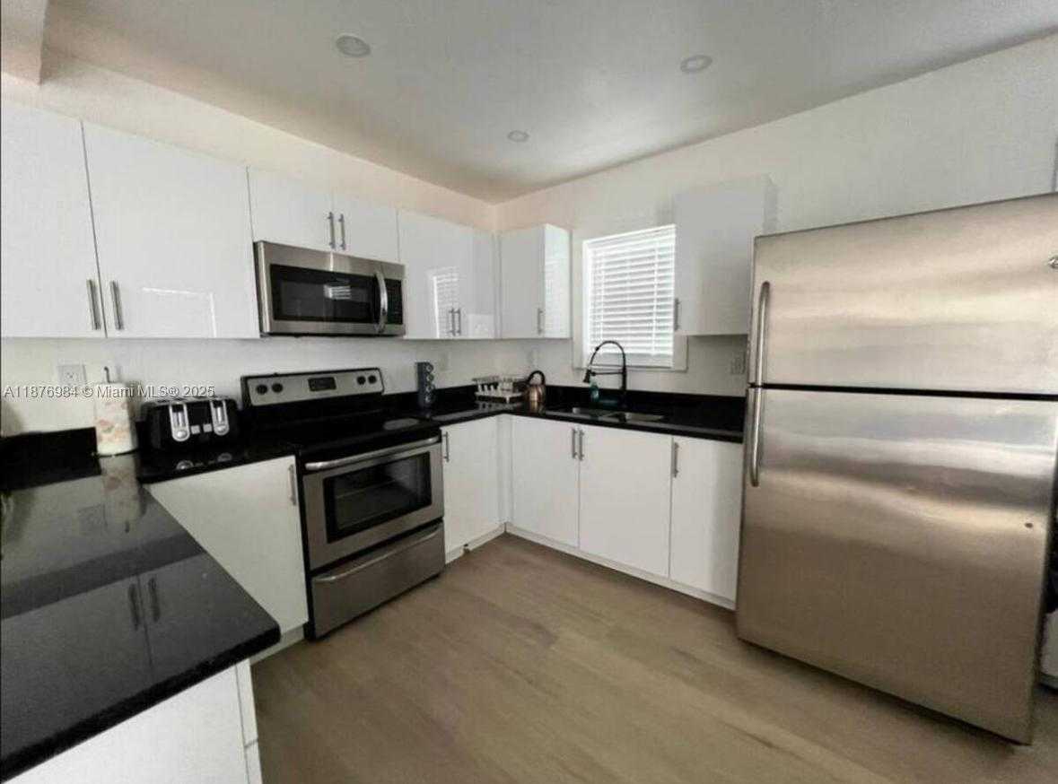 Small Image of 7814 NORTH WEST 5TH CT #2, Miami Number 11